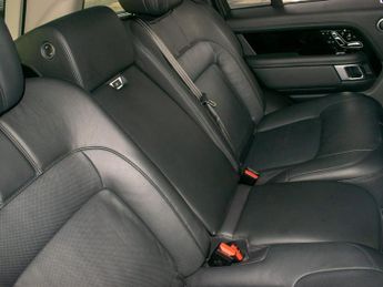 LAND ROVER RANGE ROVER 5.0 P525 V8 Fifty SUV 5dr Petrol Auto 4WD Euro 6 (s/s) (525 ps)