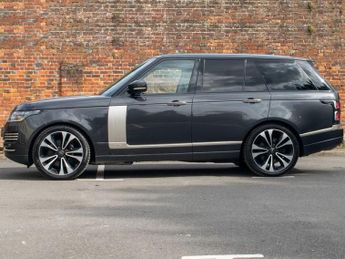 LAND ROVER RANGE ROVER 5.0 P525 V8 Fifty SUV 5dr Petrol Auto 4WD Euro 6 (s/s) (525 ps)