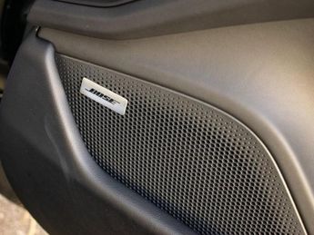 PORSCHE TAYCAN Performance Plus 93.4kWh Turbo Saloon 4dr Electric Auto 4WD (11k