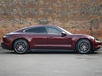 PORSCHE TAYCAN Performance Plus 93.4kWh 4S Saloon 4dr Electric Auto 4WD (11kW C