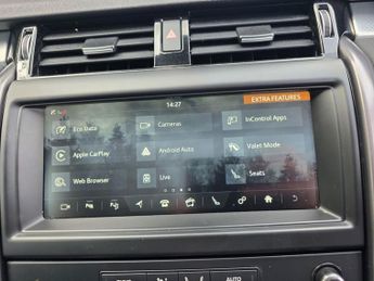 LAND ROVER DISCOVERY 3.0 SD V6 Landmark Edition SUV 5dr Diesel Auto 4WD Euro 6 (s/s) 