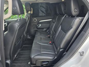 LAND ROVER DISCOVERY 3.0 SD V6 Landmark Edition SUV 5dr Diesel Auto 4WD Euro 6 (s/s) 