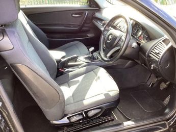 BMW 1 SERIES 2.0 120d SE Coupe 2dr Diesel Manual Euro 5 (177 ps)