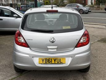 VAUXHALL CORSA 1.4 16V SE Hatchback 5dr Petrol Auto Euro 5 (100 ps)