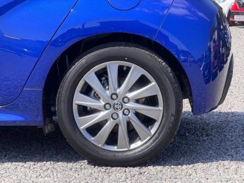 TOYOTA YARIS 1.5 VVT-h Icon [E-CVT] Hybrid 5dr - ONE OWNER