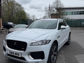 Jaguar F-Pace 3.0 D300 V6 S SUV 5dr Diesel Auto AWD Euro 6 (s/s) (300 ps)