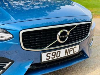 VOLVO S90 2.0h T8 Twin Engine 10.4kWh R-Design Pro Saloon 4dr Petrol Plug-