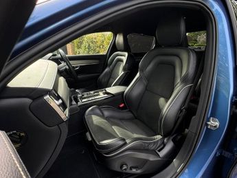 VOLVO S90 2.0h T8 Twin Engine 10.4kWh R-Design Pro Saloon 4dr Petrol Plug-