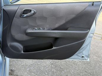 HONDA JAZZ 1.4 i-DSI Sport Hatchback 5dr Petrol CVT-7 (139 g/km, 82 bhp)