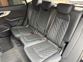 AUDI Q8 3.0 TDI V6 50 Vorsprung SUV 5dr Diesel Tiptronic quattro Euro 6 