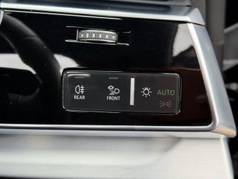 AUDI Q8 3.0 TDI V6 50 Vorsprung SUV 5dr Diesel Tiptronic quattro Euro 6 