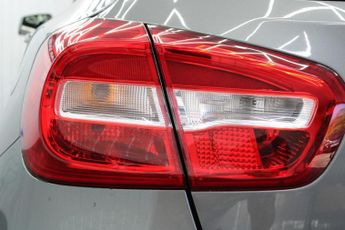 MERCEDES-BENZ GLA 2.1 GLA220d AMG Line SUV 5dr Diesel 7G-DCT 4MATIC Euro 6 (s/s) (