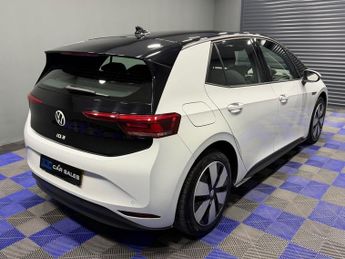 VOLKSWAGEN ID.3 Pro Performance 58kWh Life Hatchback 5dr Electric Auto (204 ps)