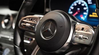 MERCEDES-BENZ C-CLASS 2.0 C300d AMG Line Edition (Premium) Saloon 4dr Diesel G-Tronic+