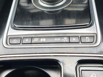 JAGUAR F-PACE 2.0 D180 R-Sport SUV 5dr Diesel Auto AWD Euro 6 (s/s) (180 ps)