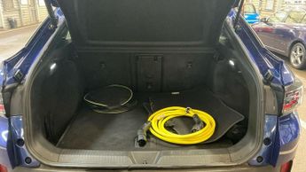 VOLKSWAGEN ID.5 Pro Performance 77kWh Style SUV 5dr Electric Auto (204 ps)