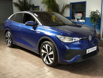 VOLKSWAGEN ID.5 Pro Performance 77kWh Style SUV 5dr Electric Auto (204 ps)