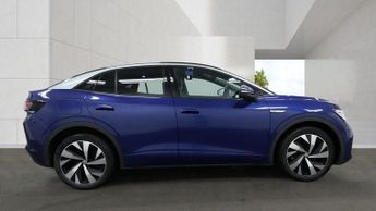 VOLKSWAGEN ID.5 Pro Performance 77kWh Style SUV 5dr Electric Auto (204 ps)