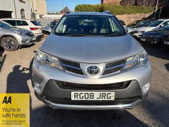 TOYOTA RAV4 2.2 D Invincible SUV 5dr Diesel Auto 4WD Euro 5 (150 ps)