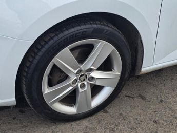 SKODA FABIA 1.2 TSI SE L Estate 5dr Petrol DSG Euro 6 (s/s) (110 ps)