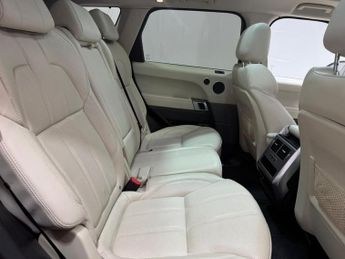 LAND ROVER RANGE ROVER SPORT 3.0 SD V6 HSE SUV 5dr Diesel Auto 4WD Euro 6 (s/s) (306 ps)