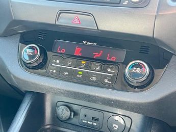 KIA SPORTAGE 1.7 CRDi EcoDynamics 3 SUV 5dr Diesel Manual 2WD Euro 5 (s/s) (1