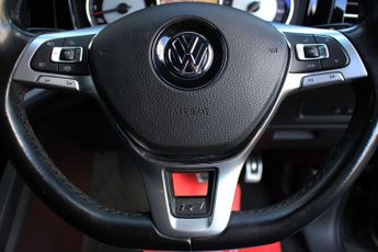 VOLKSWAGEN TOUAREG 3.0 TDI V6 R-Line SUV 5dr Diesel Tiptronic 4Motion Euro 6 (s/s) 