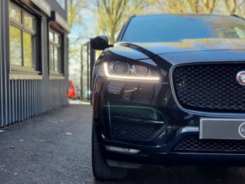 JAGUAR F-PACE 2.0 D180 R-Sport SUV 5dr Diesel Auto AWD Euro 6 (s/s) (180 ps)