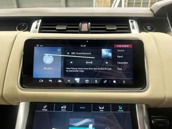 LAND ROVER RANGE ROVER SPORT 2.0 P400e 13.1kWh HSE Silver SUV 5dr Petrol Plug-in Hybrid Auto 