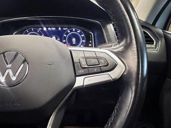 VOLKSWAGEN TIGUAN ALLSPACE 1.5 TSI Elegance SUV 5dr Petrol DSG Euro 6 (s/s) (150 ps)