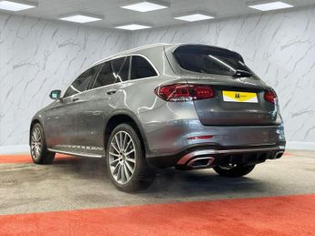 MERCEDES-BENZ GLC 2.0 GLC220d AMG Line (Premium) SUV 5dr Diesel G-Tronic+ 4MATIC E