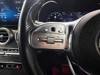 MERCEDES-BENZ GLC 2.0 GLC220d AMG Line (Premium) SUV 5dr Diesel G-Tronic+ 4MATIC E