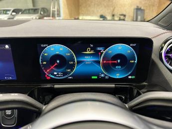 MERCEDES-BENZ EQA EQA 250+ 70.5kWh AMG Line (Premium) SUV 5dr Electric Auto (190 p