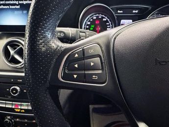 MERCEDES-BENZ 180 1.6 GLA180 Urban Edition SUV 5dr Petrol 7G-DCT Euro 6 (s/s) (122