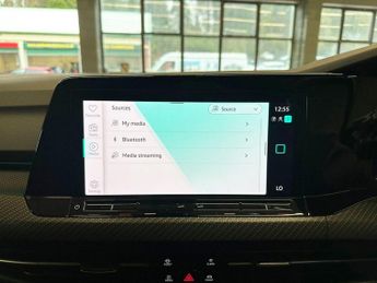 VOLKSWAGEN GOLF 1.5 TSI R-Line Hatchback 5dr Petrol Manual Euro 6 (s/s) (150 ps)