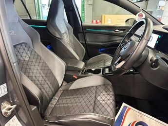 VOLKSWAGEN GOLF 1.5 TSI R-Line Hatchback 5dr Petrol Manual Euro 6 (s/s) (150 ps)