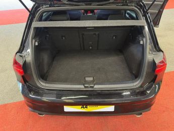 VOLKSWAGEN GOLF 2.0 TSI GTI Hatchback 5dr Petrol DSG Euro 6 (s/s) (245 ps)