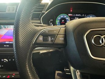 AUDI Q3 1.4 TFSIe 45 Black Edition SUV 5dr Petrol Plug-in Hybrid S Troni