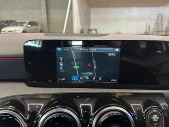 MERCEDES-BENZ A-CLASS 1.3 A180 AMG Line Hatchback 5dr Petrol Manual Euro 6 (s/s) (136 