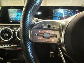 MERCEDES-BENZ A-CLASS 1.3 A180 AMG Line Hatchback 5dr Petrol Manual Euro 6 (s/s) (136 