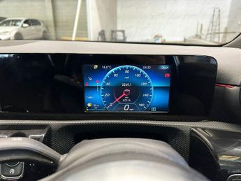 MERCEDES-BENZ A-CLASS 1.3 A180 AMG Line Hatchback 5dr Petrol Manual Euro 6 (s/s) (136 