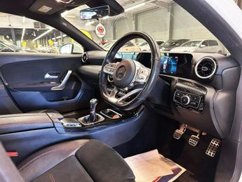 MERCEDES-BENZ A-CLASS 1.3 A180 AMG Line Hatchback 5dr Petrol Manual Euro 6 (s/s) (136 