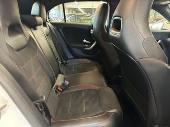 MERCEDES-BENZ A-CLASS 1.3 A180 AMG Line Hatchback 5dr Petrol Manual Euro 6 (s/s) (136 