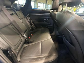 HYUNDAI TUCSON 1.6 h T-GDi 13.8kWh Ultimate SUV 5dr Petrol Plug-in Hybrid Auto 