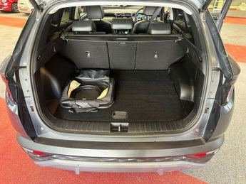 HYUNDAI TUCSON 1.6 h T-GDi 13.8kWh Ultimate SUV 5dr Petrol Plug-in Hybrid Auto 