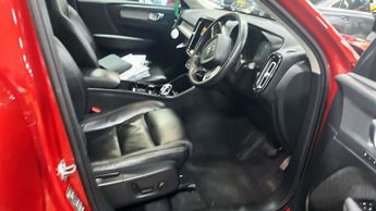 VOLVO XC40 1.5h T5 Twin Engine Recharge 10.7kWh Inscription Pro SUV 5dr Pet