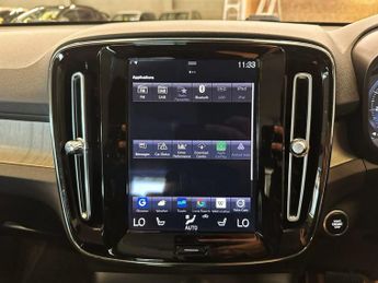 VOLVO XC40 1.5h T5 Twin Engine Recharge 10.7kWh Inscription Pro SUV 5dr Pet