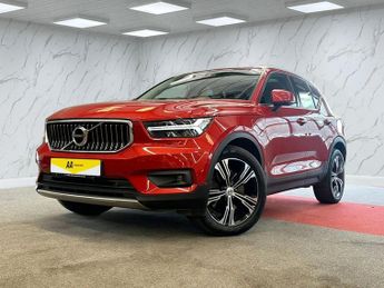 VOLVO XC40 1.5h T5 Twin Engine Recharge 10.7kWh Inscription Pro SUV 5dr Pet