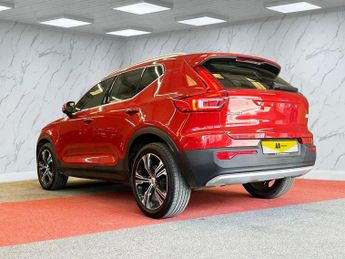 VOLVO XC40 1.5h T5 Twin Engine Recharge 10.7kWh Inscription Pro SUV 5dr Pet