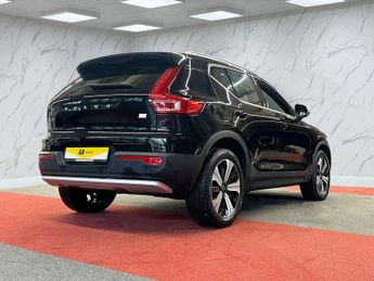 VOLVO XC40 1.5h T4 Recharge 10.7kWh Core SUV 5dr Petrol Plug-in Hybrid Auto
